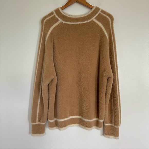Cyrus Faux Mink Pullover Sweater Size Large - Picture 4 of 9